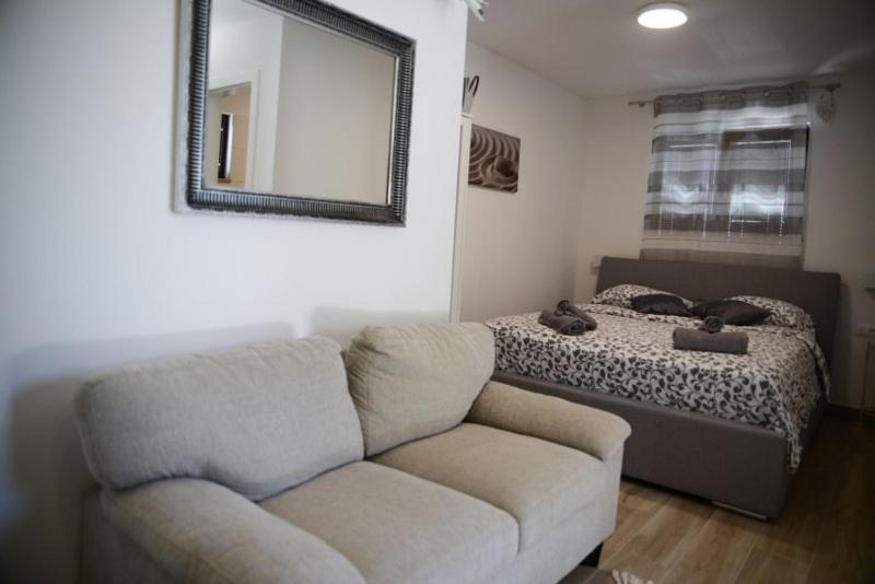 Modern Getaway Studio For Two Rovinj Eksteriør billede